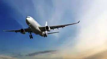 قفزة في أسعار تذاكر الطيران.. أزمة وقود الطيران تتصاعد وتزايد الخطوط المغلقة